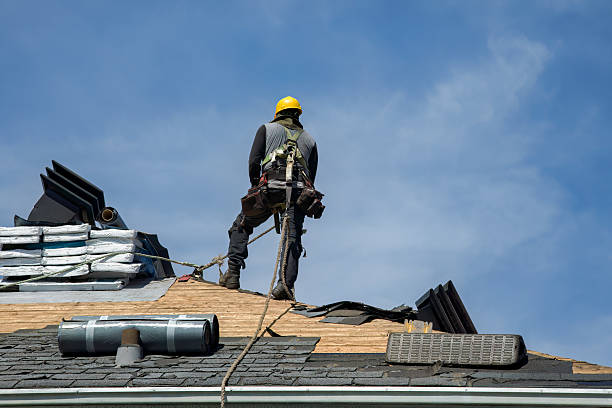 Professional Roof Installation technician working in Hudson, IL